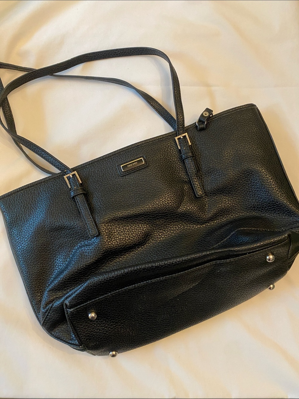 🦩Nine West Black Pebbled Leather Tote 🦩